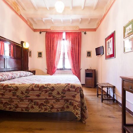 Palazzina Cesira Bed & Breakfast Montalcino Eksteriør bilde