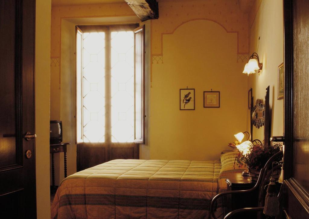 Palazzina Cesira Bed & Breakfast Montalcino Eksteriør bilde